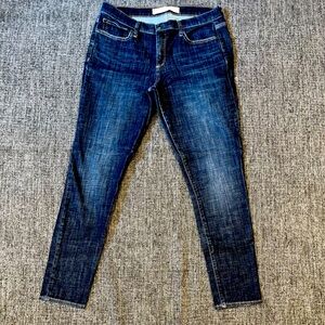 Gap True Skinny Jeans